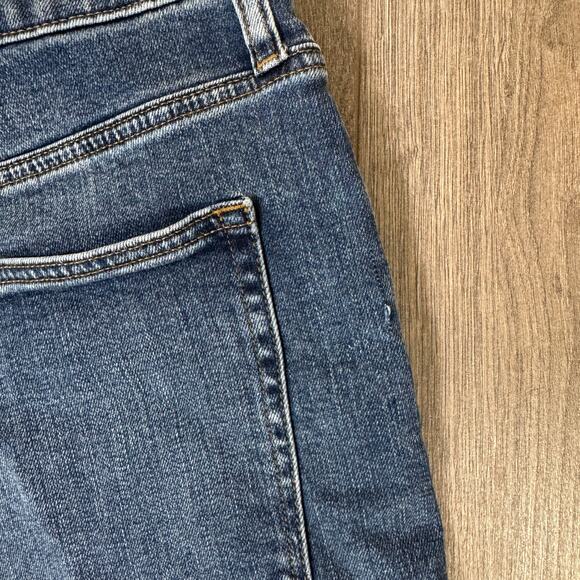 J.Crew Classic Denim Short WMNS 30 Dark Pacific Blue Wash Stretch Rolled Raw Hem - Picture 6 of 9